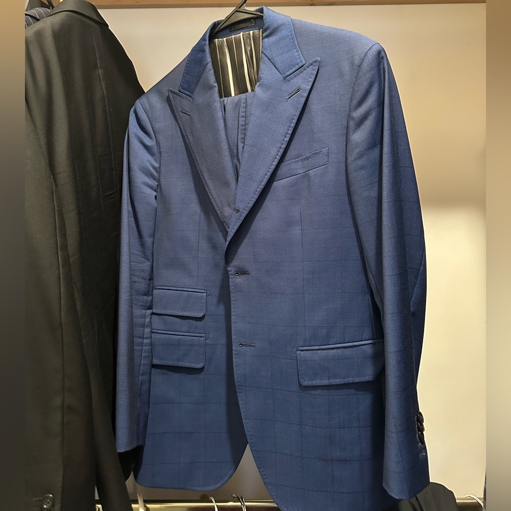 Elegant Navy Men's Suit Jacket